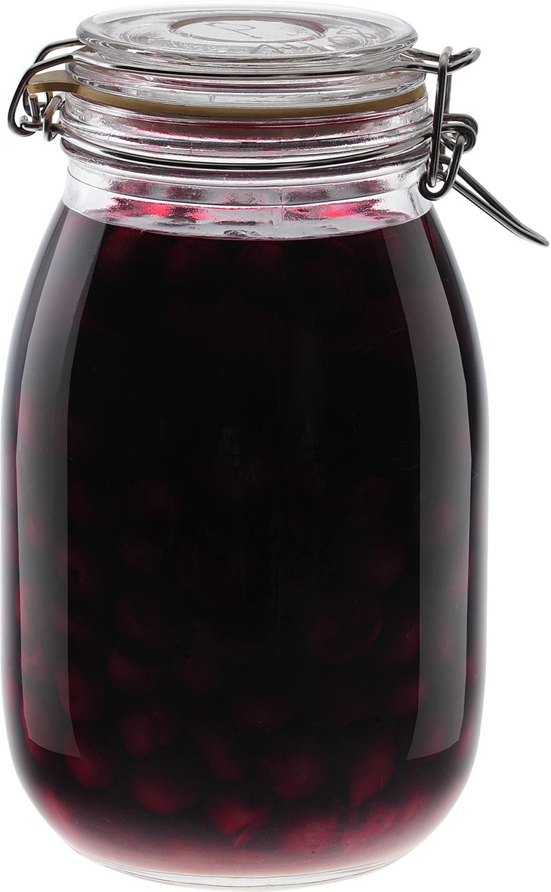 How to Make the Cherry-infused Rum